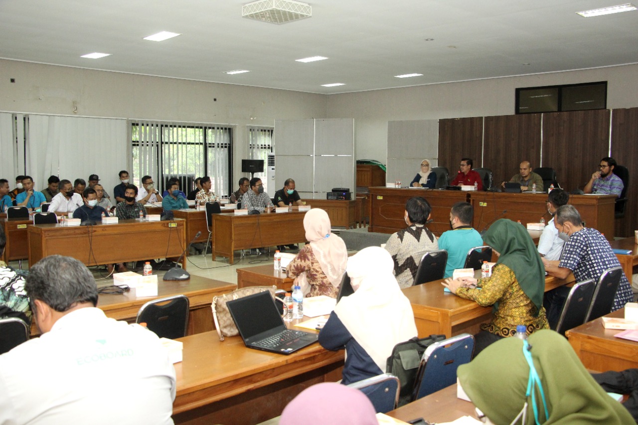 Hadiri Rapat Universal Health Coverage (UHC), Kang Akur : Semoga Menjadi Ladang Keberkahan