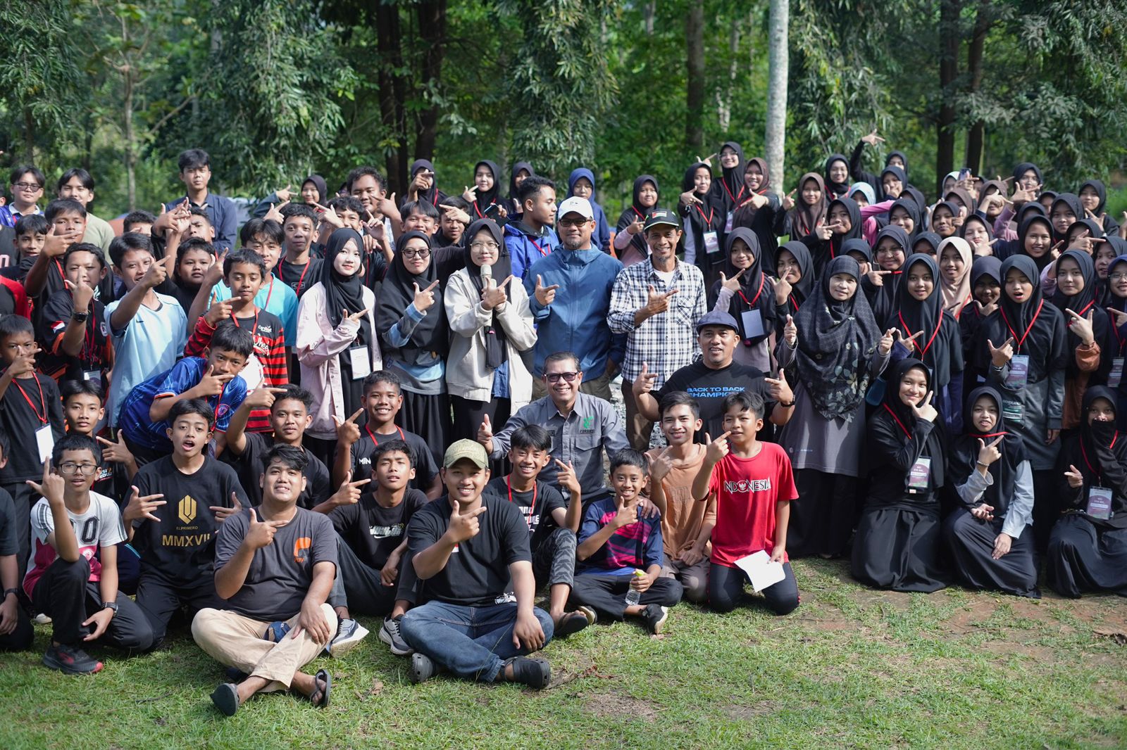 HADIRI YOUTH SUPERCAMP, KANG AKUR BERHARAP GENERASI MUDA HARUS SIAP MENYONGSONG INDONESIA EMAS 2045