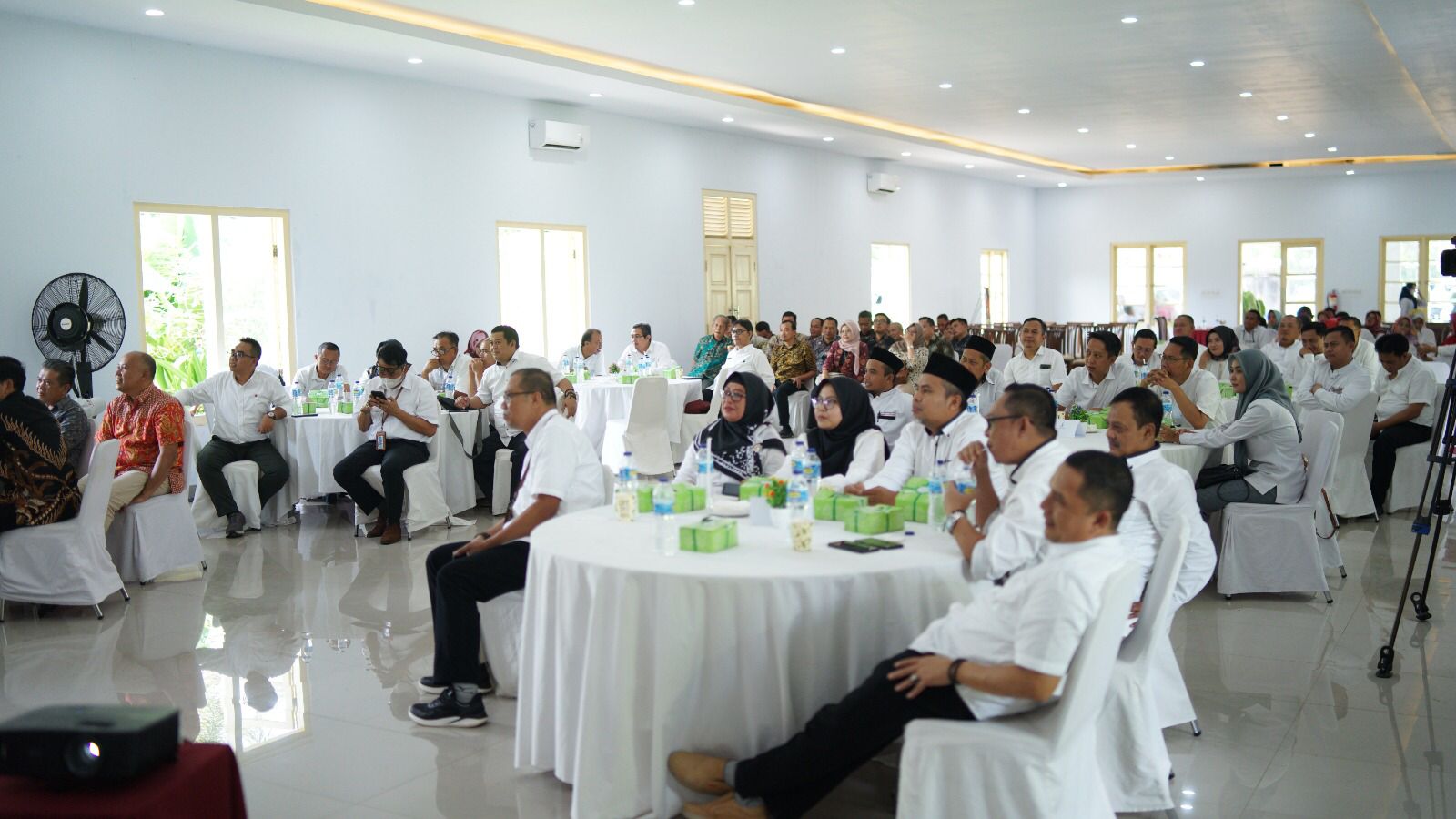 HALAL BIHALAL DENGAN BUMD DAN BLUD SUBANG, KANG JIMAT TEKANKAN BUMD ADALAH ANDALAN PENINGKATAN PAD SUBANG