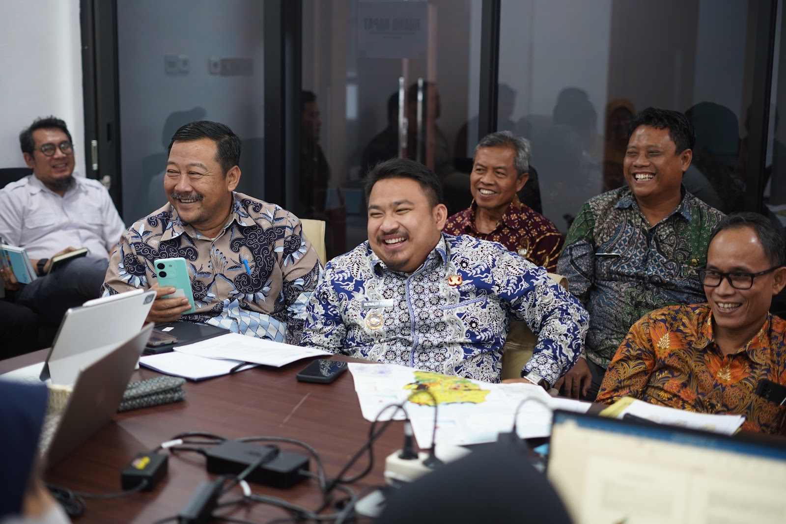 IKUTI RAPAT RTRW, KANG REY TEKANKAN PENTINGNYA PENATAAN TATA RUANG UNTUK KEMAJUAN SUBANG