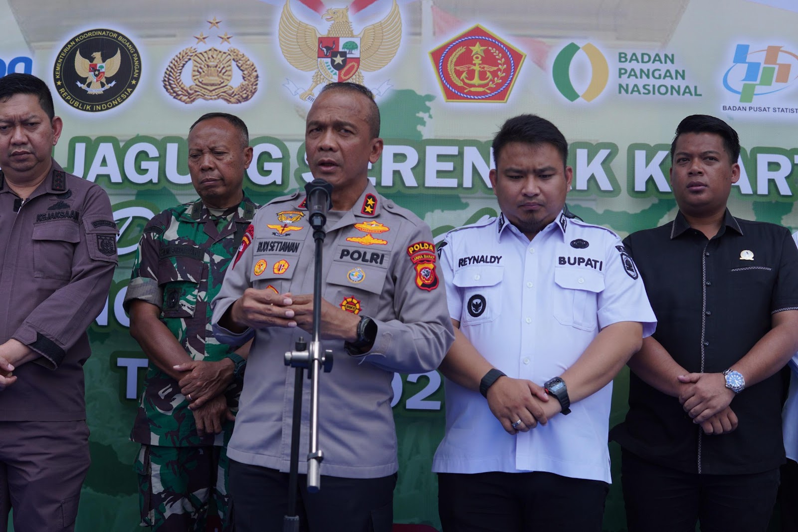 INDUSTRI BERGERAK, PANGAN TETAP TERJAGA: SUBANG DUKUNG SWASEMBADA PANGAN NASIONAL