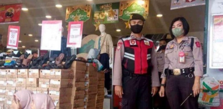 Jelang Hari Raya Idul Fitri, Polres Sumedang Lakukan Pengamanan Di Pusat Perbelanjaan