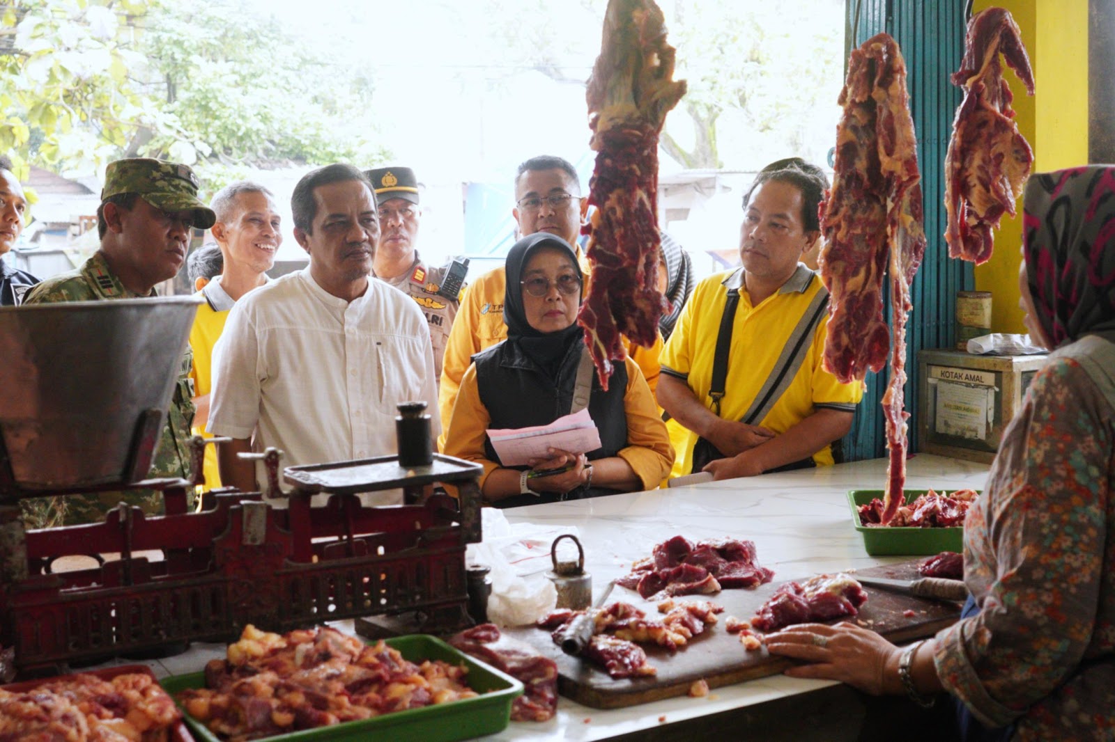 JELANG RAMADHAN, ASDA II SUBANG SIDAK PASAR TERMINAL, SEJUMLAH HARGA KOMODITAS NAIK NAMUN MASIH TERKENDALI