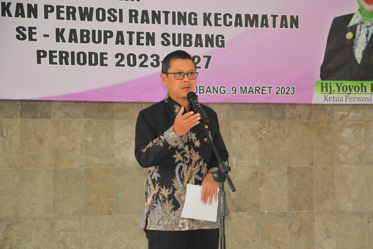 Kang Akur Hadiri pelantikan Pengurus Perwosi Kab. Subang