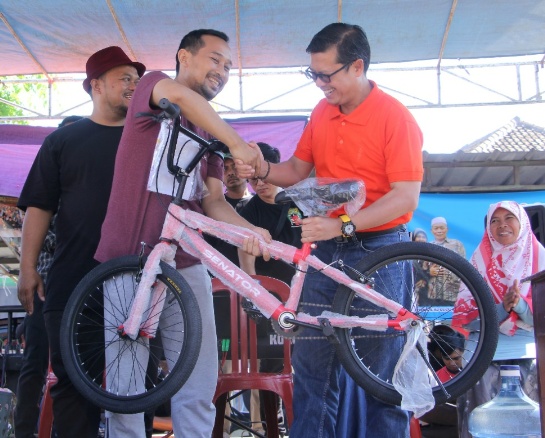 Kang Akur Hadiri Sepeda Santai Dan Gebyar Senam