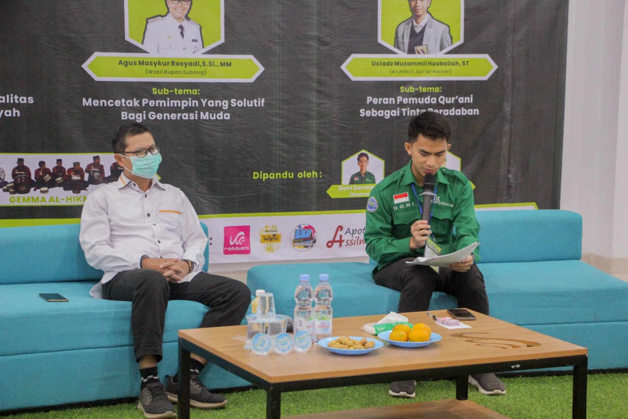 KANG AKUR MENGISI SEMINAR AKBAR LDK SUBULUSSALAM UNIVERSITAS SUBANG 2022