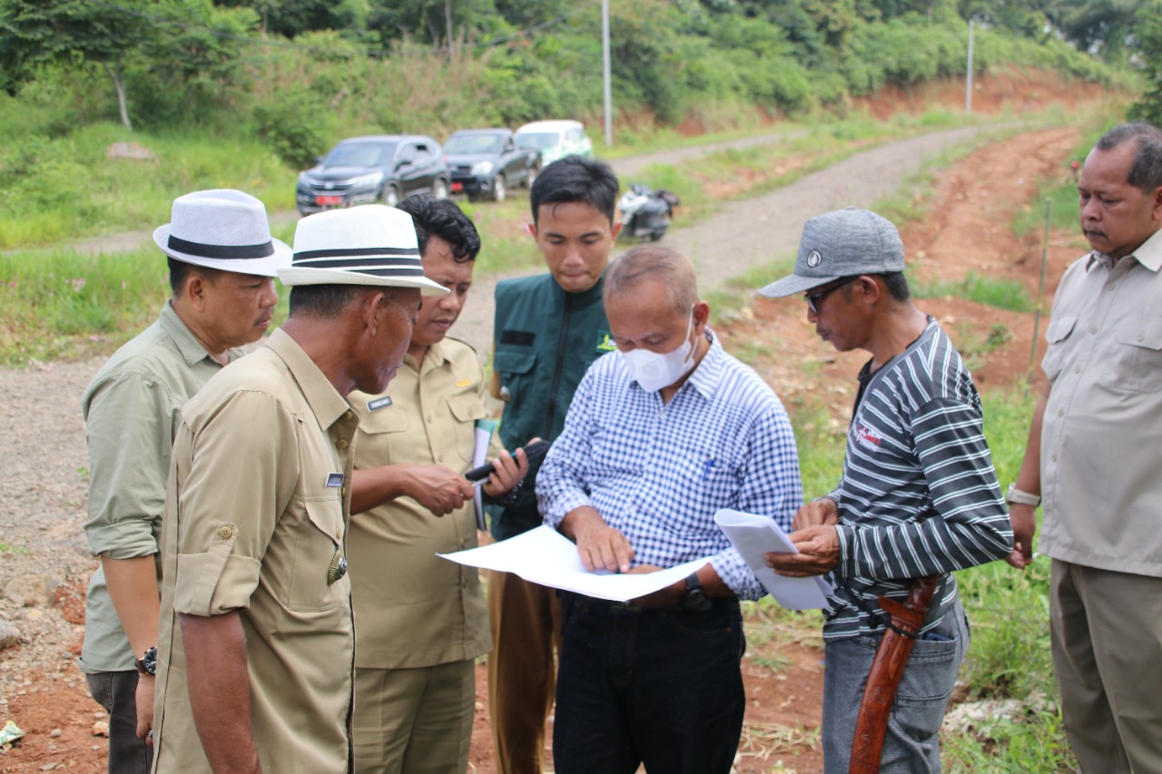 Kang Jimat Berharap Pembangunan Jalan Cipeundeuy Serangpanjang Segera Terlaksana