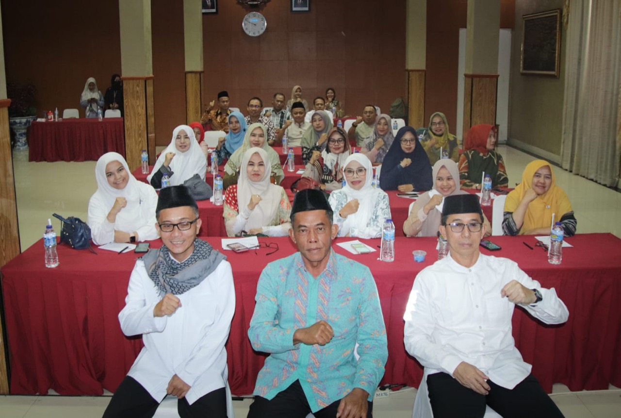 Kang Jimat Buka Manasik Umroh