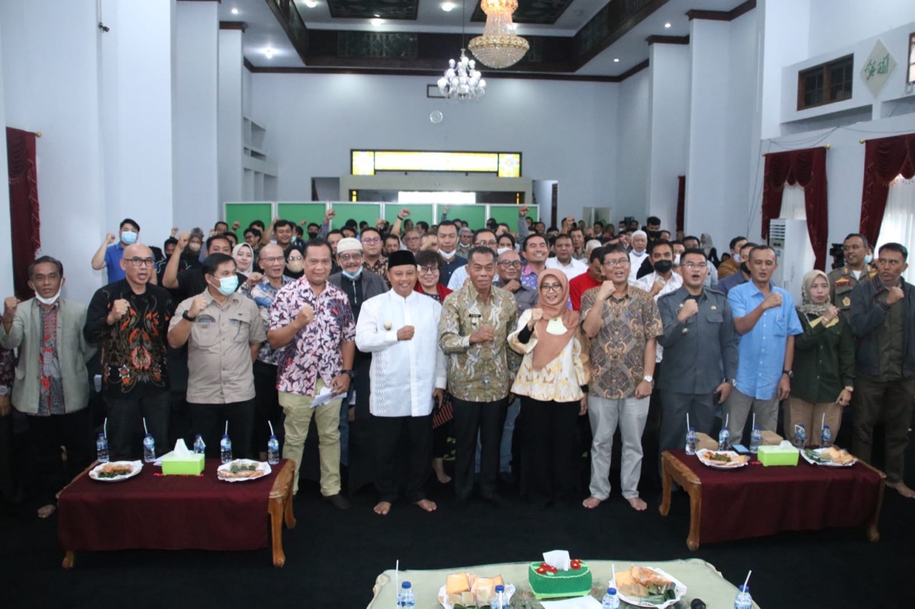 Kang Jimat Dampingi Kang Uu Sosialisasikan Pelayanan Perizinan Sektor Pertambangan di Wilayah Kabupaten Subang & Kabupaten Bandung Barat