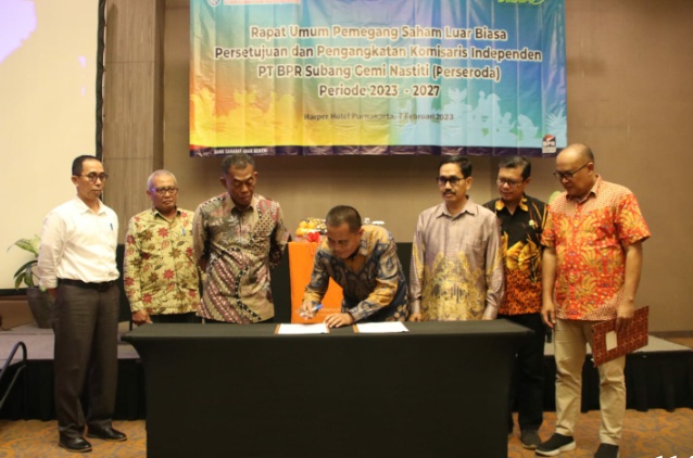 KANG JIMAT HADIRI RUPS LUAR BIASA PT. BPR SUBANG GEMI NASTITI