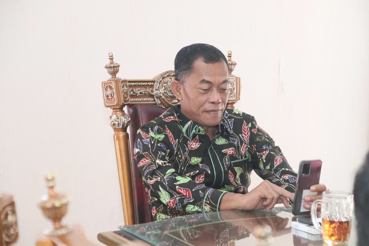 Kang Jimat Laksanakan Pencatatan Data KTP Digital