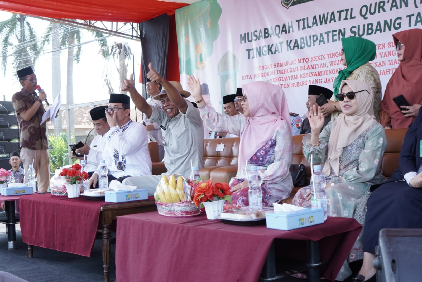 Kang Jimat Saksikan Pawai Taaruf, Meriahkan MTQ XXXIX Kabupaten Subang