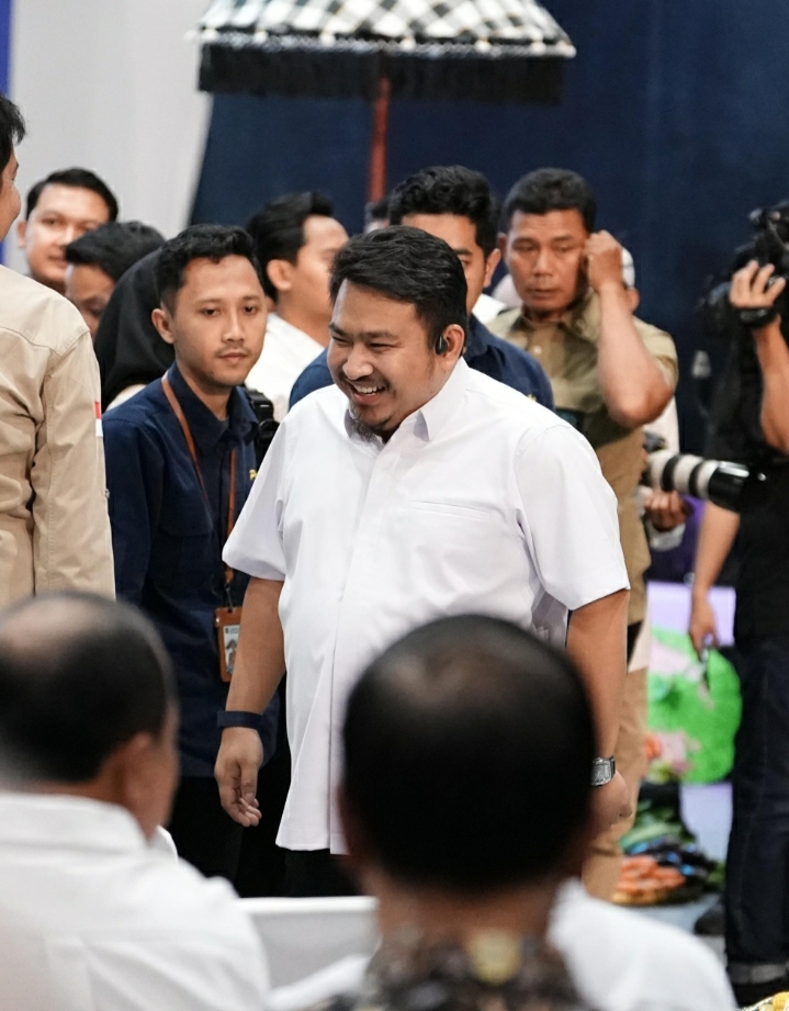 KANG REY HADIRI PELUNCURAN KUR PERUMAHAN, PERTAMA DALAM SEJARAH REPUBLIK