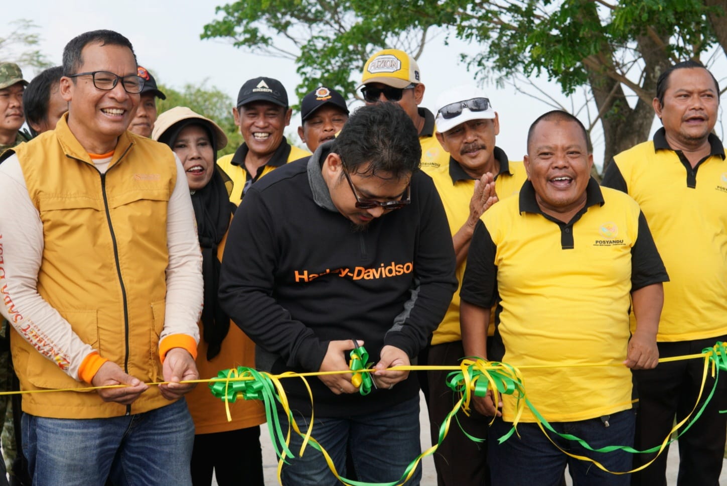 KANG REY MALU RESMIKAN JALAN MULYASARI,TEGASKAN EVALUASI PROSES PEMBANGUNAN JALAN