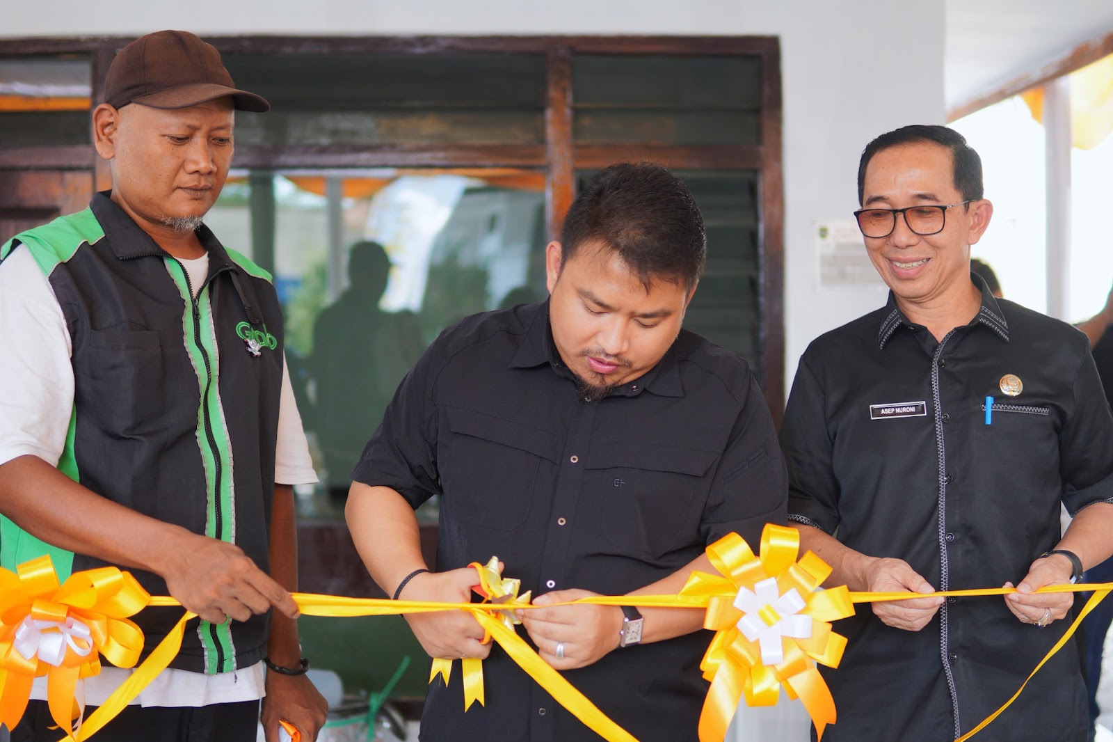 KANG REY RESMIKAN RUMAH SINGGAH OJEK ONLINE SUBANG, UNGKAPKAN _NYAAH PISAN KA_  PENGEMUDI OJEK ONLINE