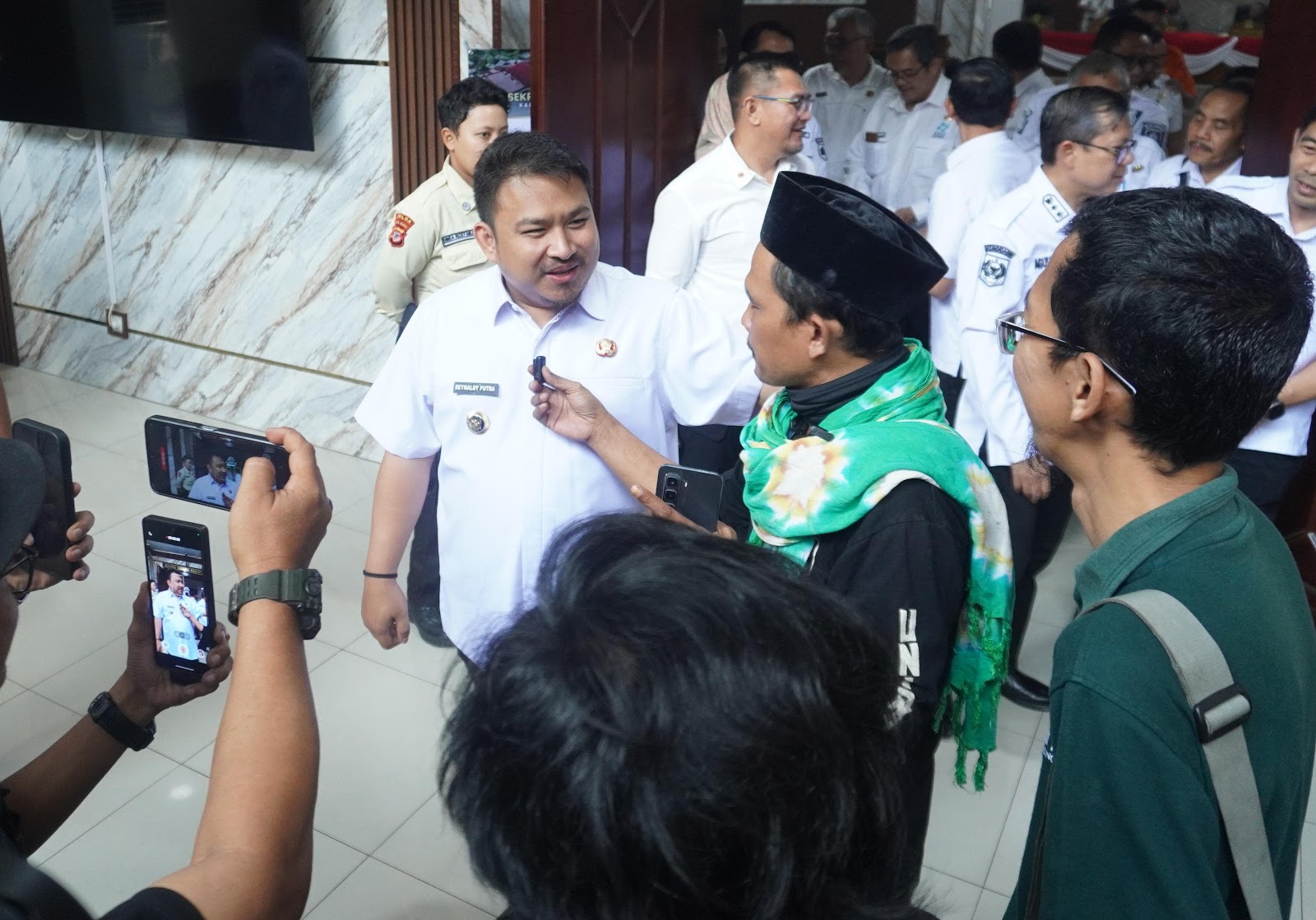 KANG REY TEGASKAN PENGELOLAAN WISATA CIATER HARUS DILAKUKAN OLEH PERUSAHAAN TERBAIK