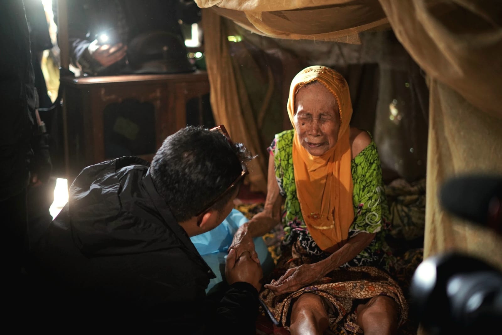 KANG REY TEMUI “INDUNGNA” DI CIPEUNDEUY, TEGASKAN KOMITMEN SUBANG NYAAH KA INDUNG