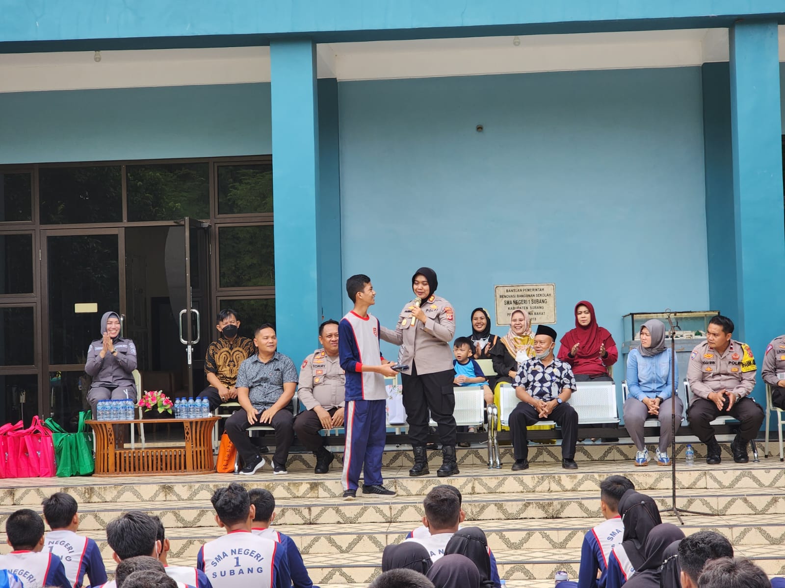 Kapolres, AKBP Sumarni Laksanakan Giat Ceramah Kamtibmas di SMAN 1 Subang