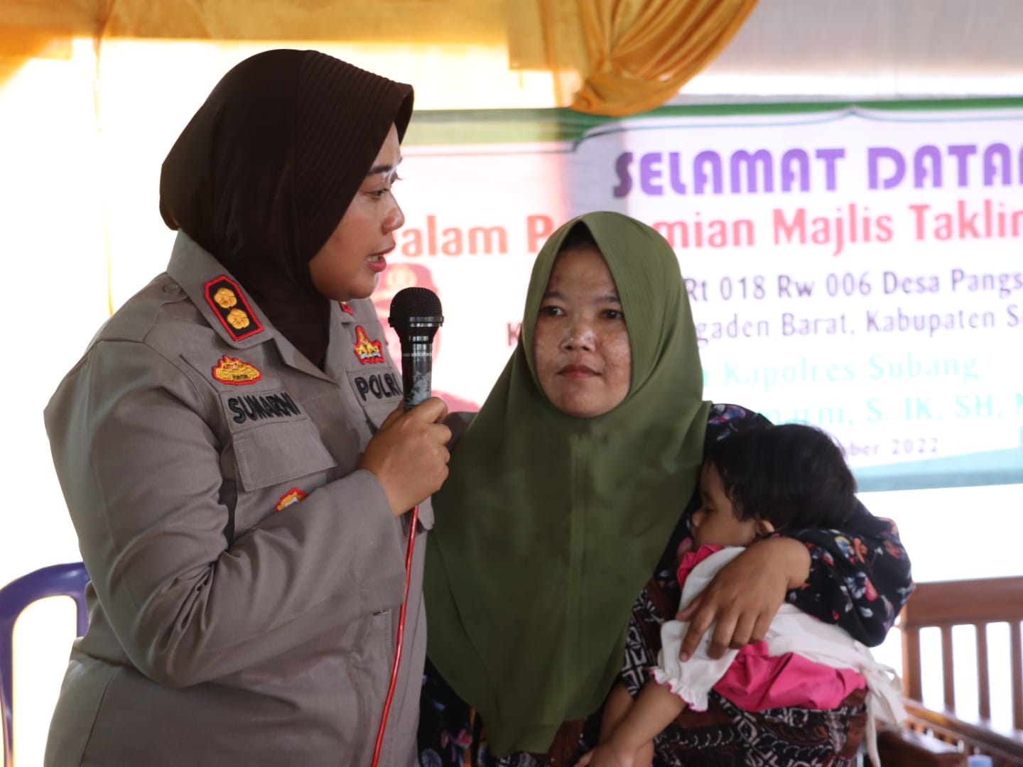 Kapolres Subang Gelar Ceramah Kamtibmas Bagi Ibu Ibu Majlis Ta'lim Kampung Bunut Desa Pangsor