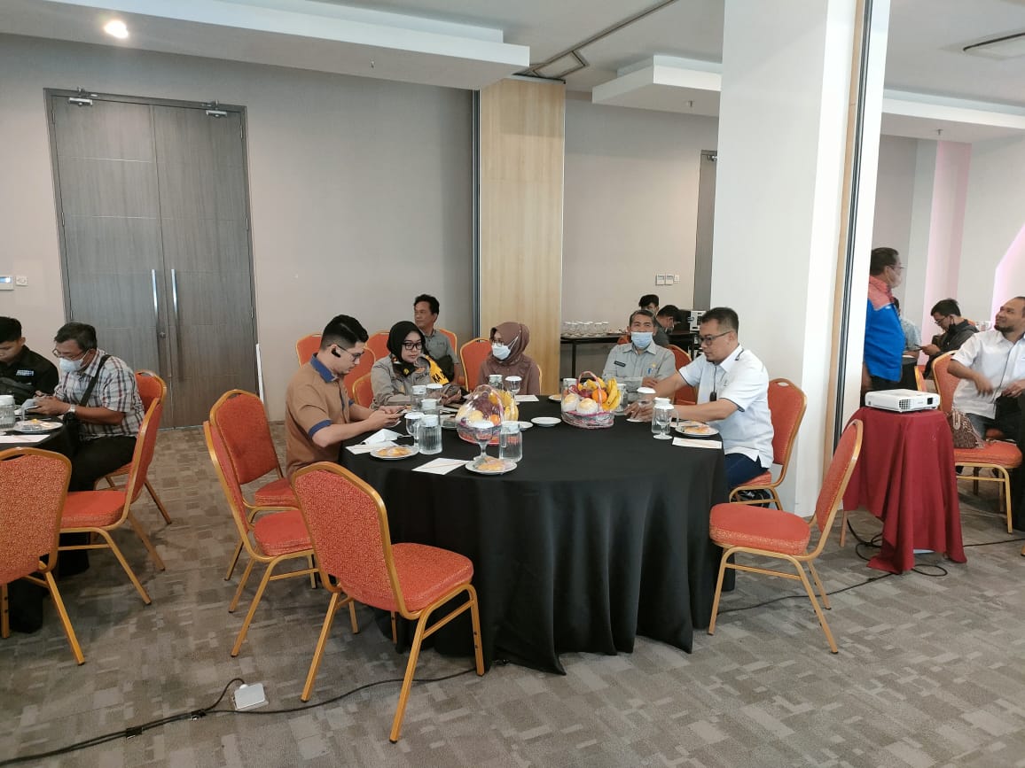 Kapolres Subang Penuhi Undangan DPC Hiswana Migas Subang di Fave Hotel