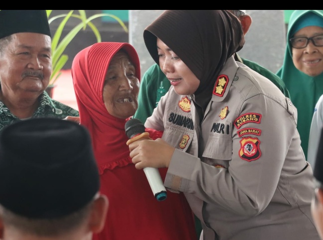 Kapolres Subang Sampaikan Ceramah Kamtibmas di Pengajian Syahriyahan Kecamatan Binong