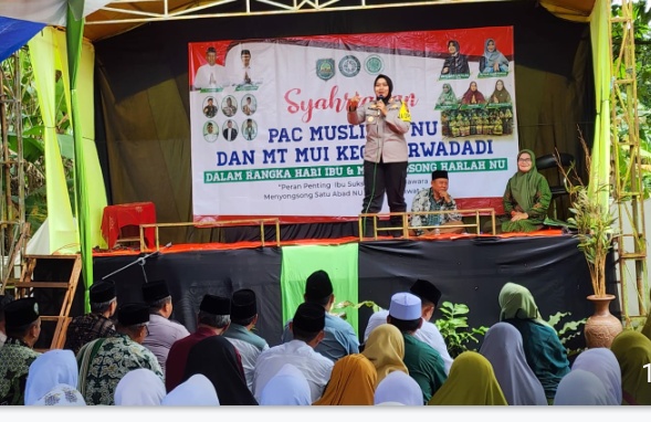 Kapolres Subang Silahturahmi dan Sosialisasi Kamtibmas ke Ibu-ibu Majelis Ta'lim Muslimat NU Purwadadi