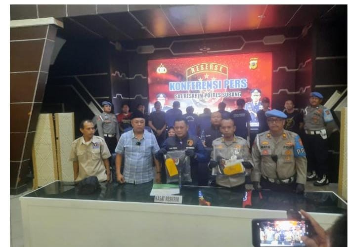 Kapolres Subang Tangkap Pelaku Penganiayaan Jurnalis Di Kandang Ayam
