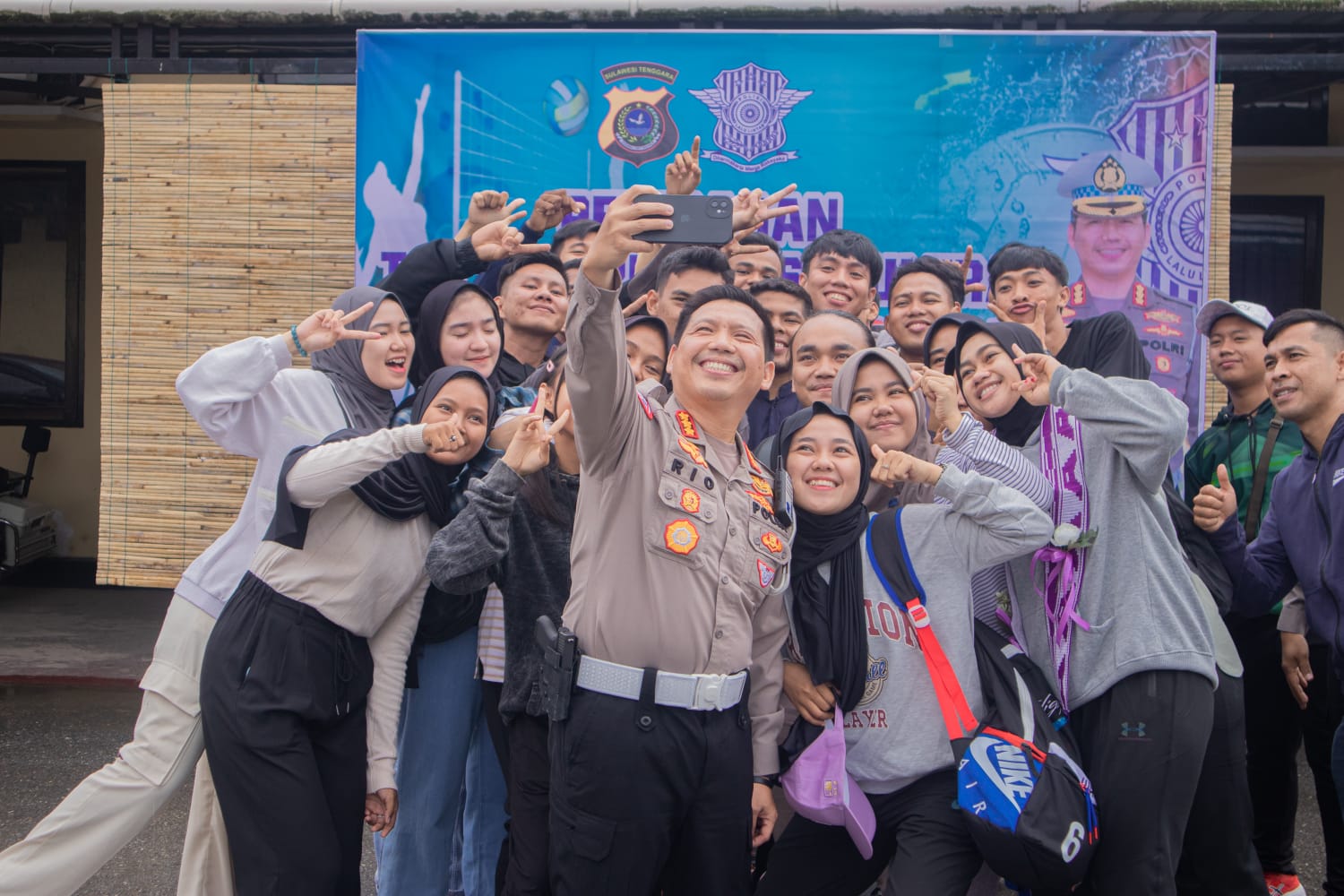 Keberhasilan Tim Voli Putri Polda Sultra Melaju ke Final Four Turnamen Kapolri Cup 2023