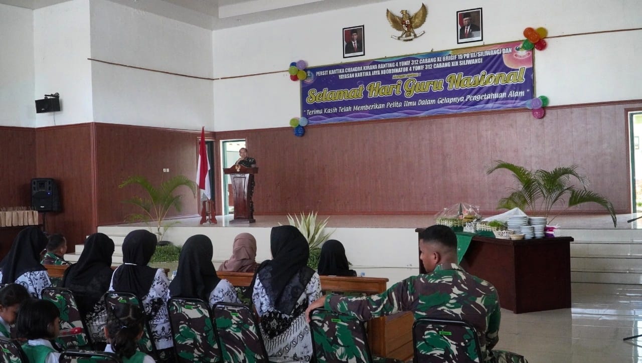 Komandan Yonif 312 Kala Hitam Hadiri Acara Peringatan Hari Guru Nasional