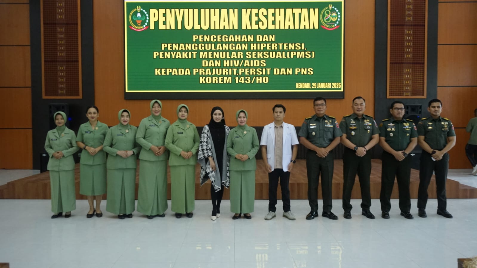 Korem 143/HO Gelar Penyuluhan Kesehatan Pencegahan dan Penanggulangan Hipertensi, Penyakit Menular Seksual (PMS) dan HIV/AIDS