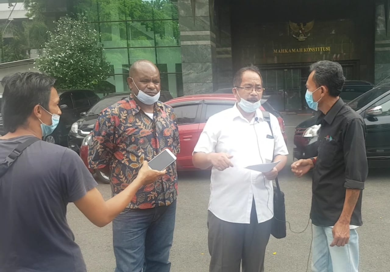 Kuasa Hukum: Kami Selaku Pengacara No Urut 02 Paslon Bupati Yalimo Sudah Daftarkan Permohonan Gugatan ke MKRI