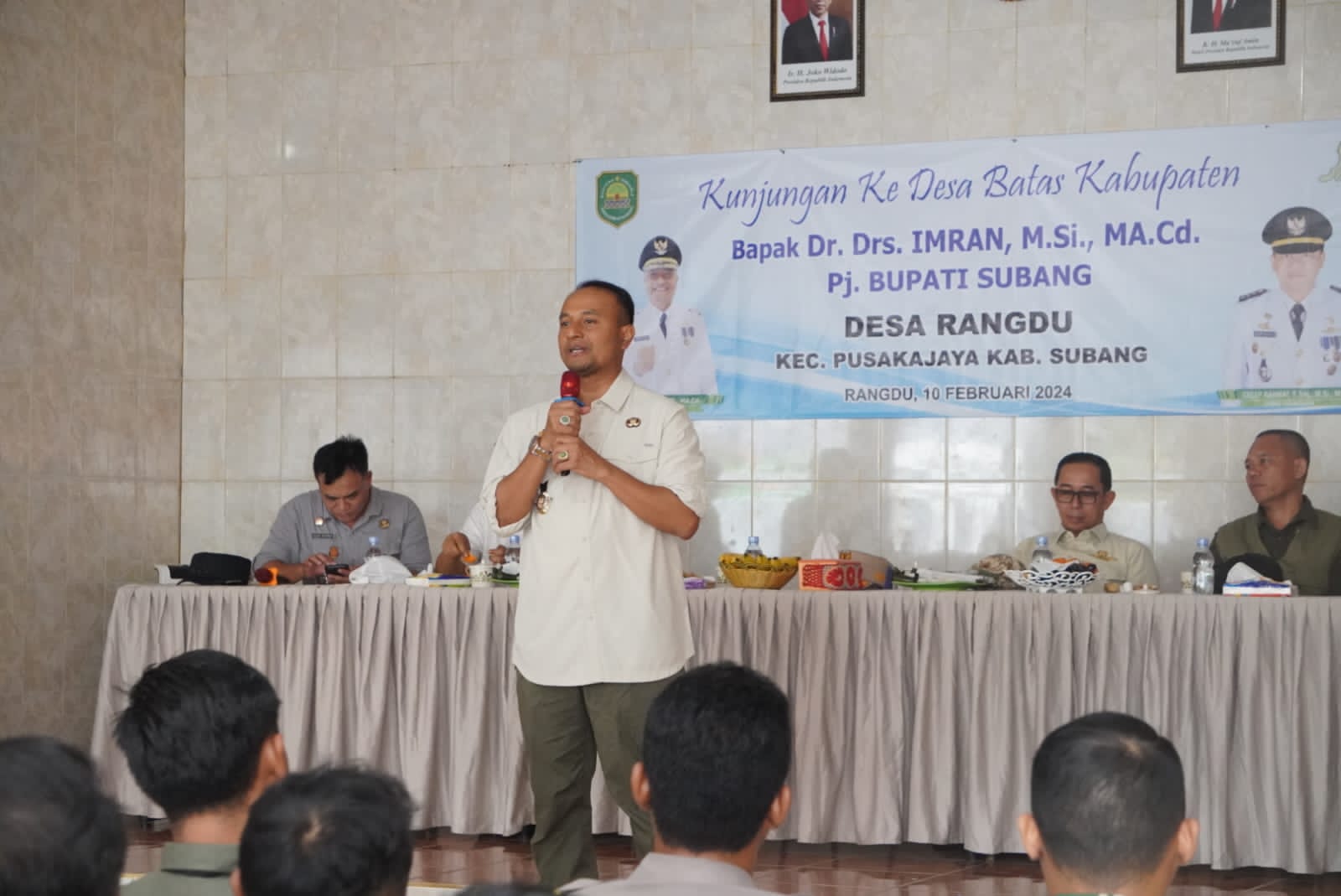 Kunjungi Desa Rangdu, Pj Bupati Subang Himbau untuk Gunakan Hak Suara Dengan Baik