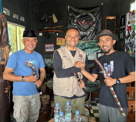 Kunjungi Galeri Golok Barlen, Pj. Bupati Subang Ungkap Dukungan Keberlanjutan Produksi Golok Barlen