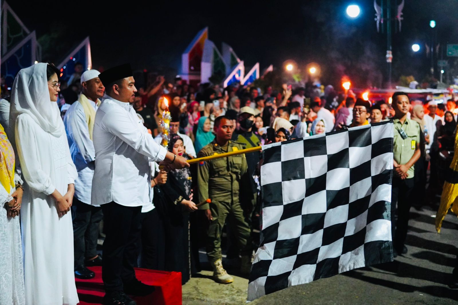 LEPAS PAWAI OBOR, BUPATI SUBANG KANG REY TEGASKAN TAHUN BARU ISLAM MOMEN PERBAIKI DIRI