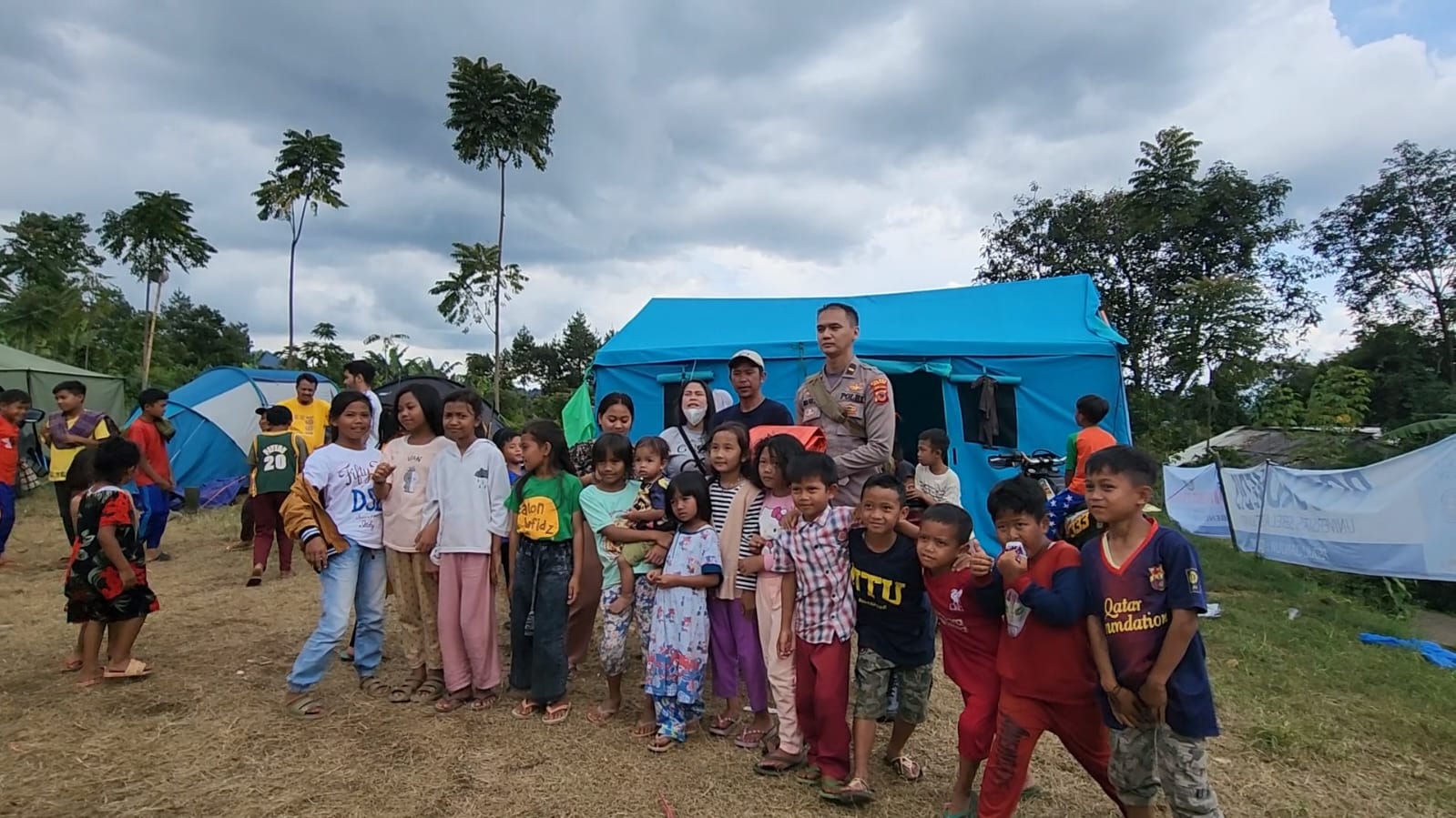 Masih Terjadi Gempa Susulan,Tim Trauma Healing Polres Subang Tetap Siaga Di Cianjur