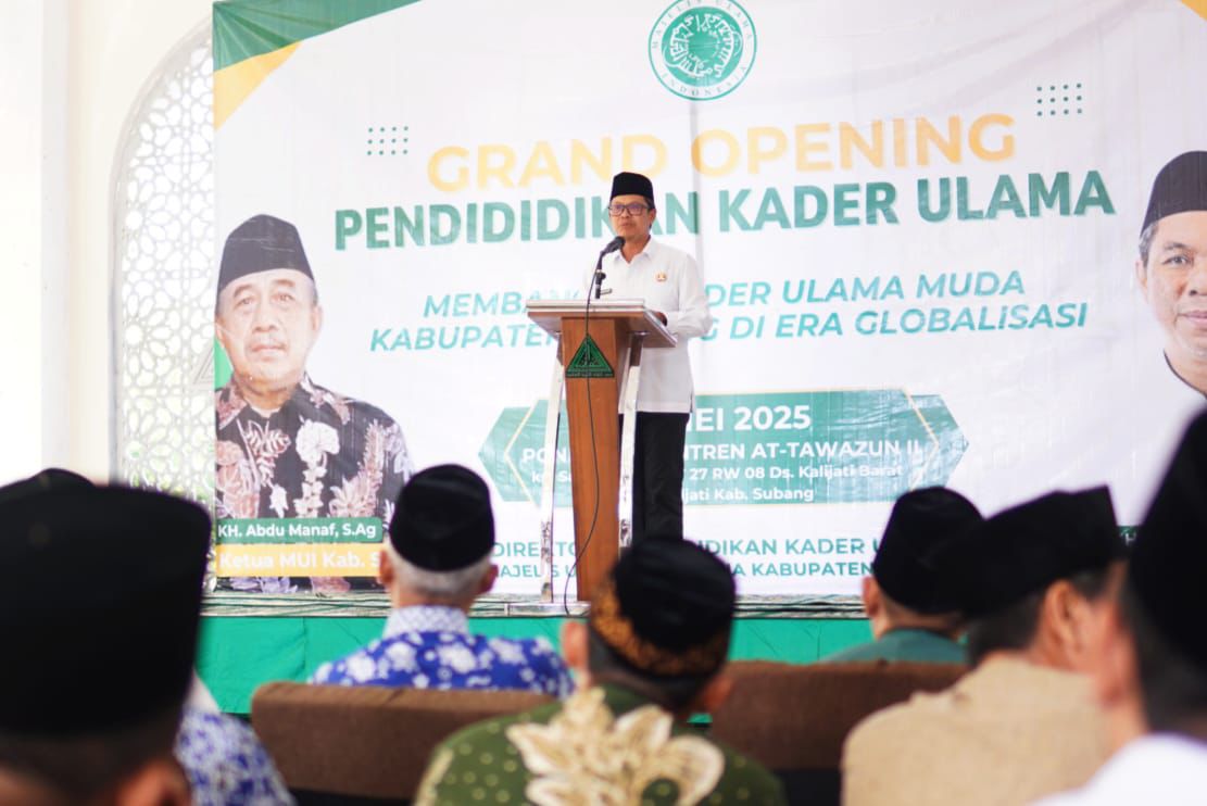 MEMBUKA SECARA RESMI PENDIDIKAN KADER ULAMA, KANG AKUR AJAK TUNTASKAN PROBLEMATIKA UMAT DI KABUPATEN SUBANG