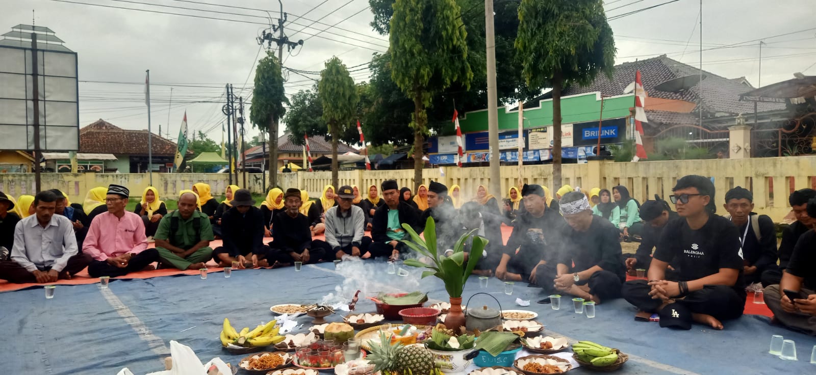 Meriahkan Ruatan Bumi Desa Padamulya Gelar Wayang Golek Giri Harja 3,Ki Dalang Yogaswara S.Sunarya
