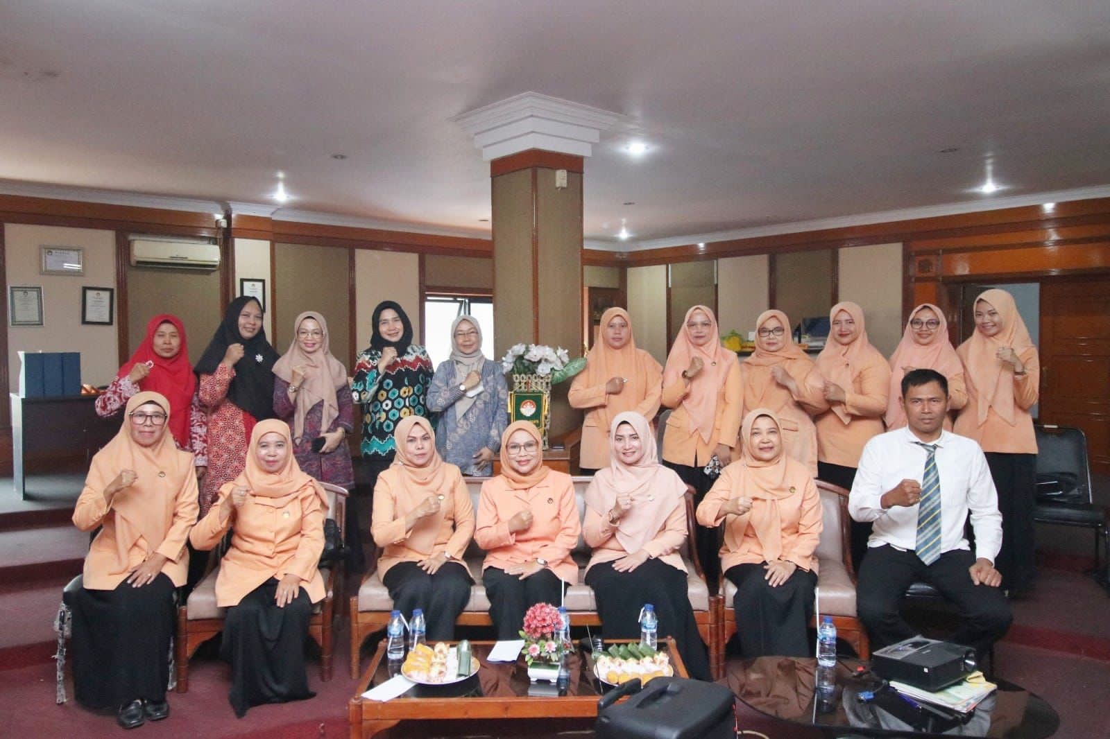 MIMIH MENDORONG ANGGOTA DWP BISA MENJADI WANITA YANG MULTITASKING