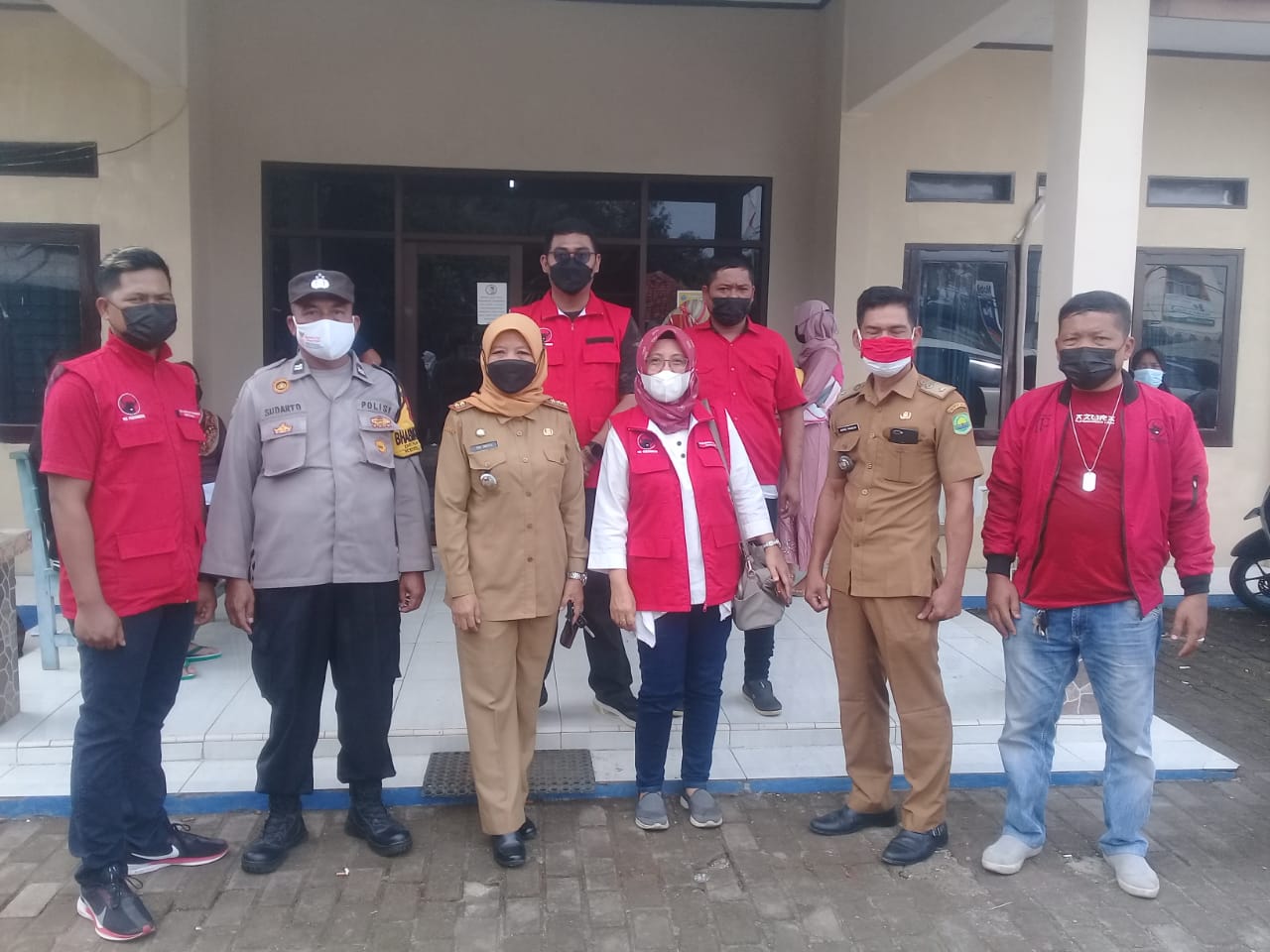 PAC.PDI Perjuangan Kecamatan Cibogo, Gelar Vaksinasi Tahap Pertama kepada 300 Warga