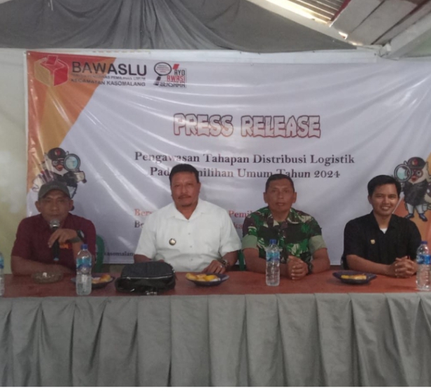 Panwaslu Kecamatan Kasomalang Tekankan Untuk Fokus Awasi Distribusi Logistik