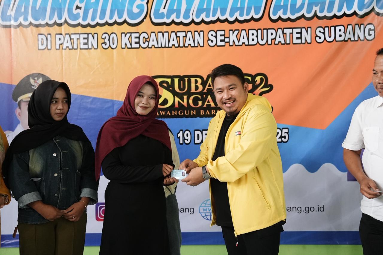 Pasca Launching Layanan Adminduk, Kang Rey Tanggapi Santai Sebutan “Bupati Beton” dengan Bukti Pembangunan