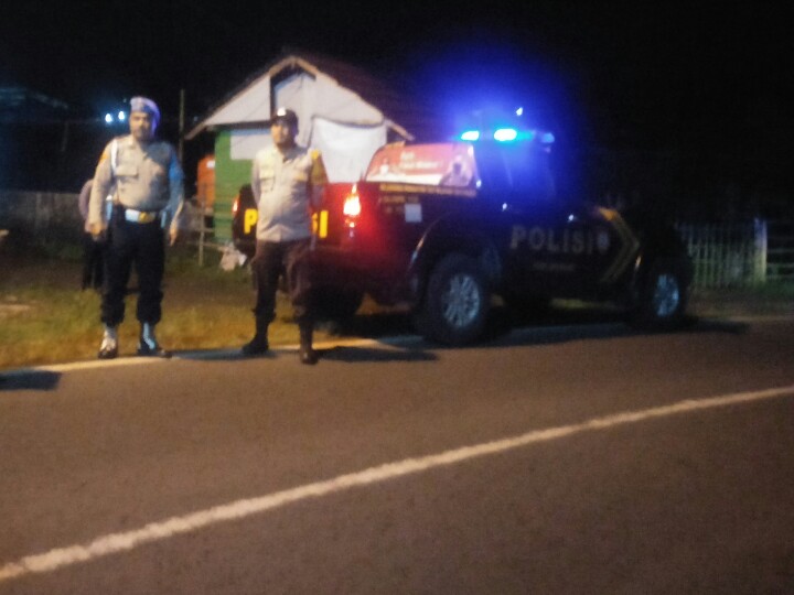 Patroli Polsek Tanjungsiang laksanakan Patroli malam di jalur perbatasan Kabupaten Subang dan Kabupaten Sumedang
