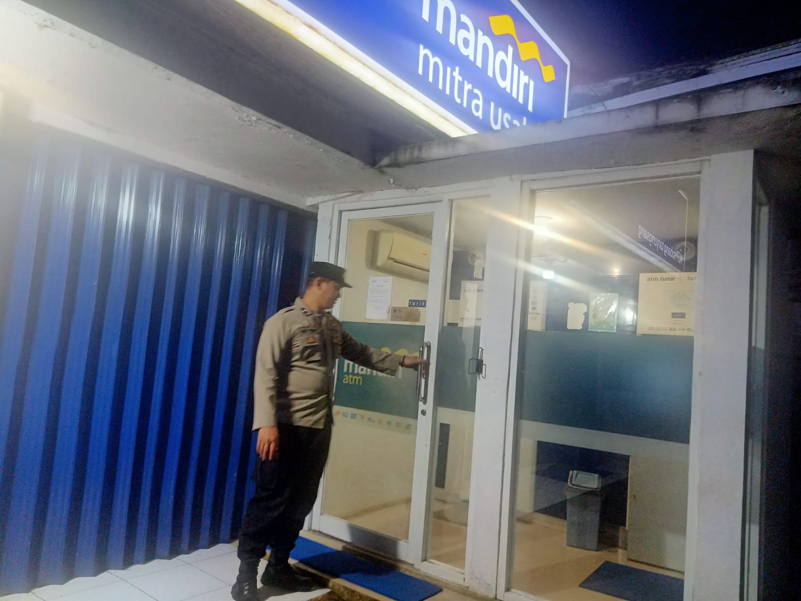 Patroli Polsek Tanjungsiang melaksanakan Pengecekan Perbankan di wilayah hukum Polsek Tanjungsiang