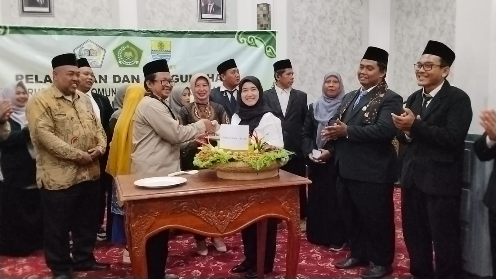 Pelantikan Pengurus DPC FKDT Kota Cirebon Dan Sosialisasi Digitalisasi Keuangan Diniyah Bersama OJK, BJBS  & PT Curaweda