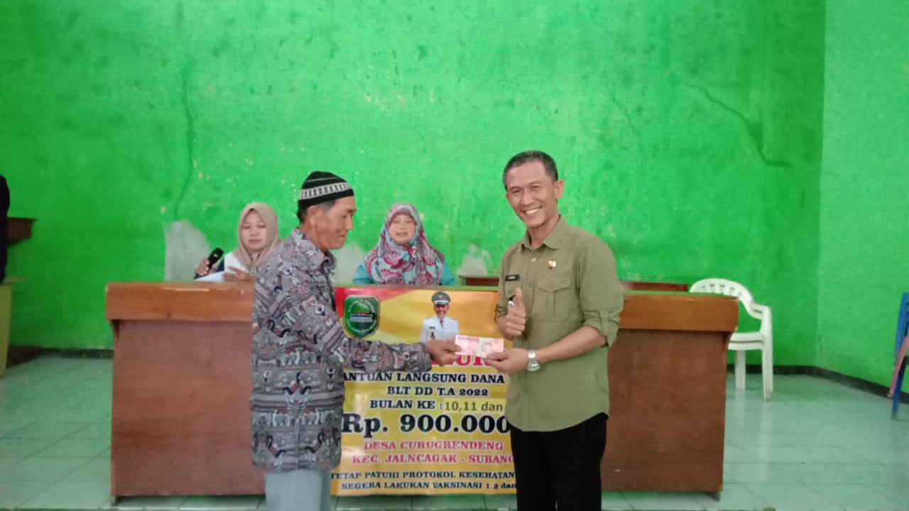 Pemdes Curug Rendeng Kecamatan Jalan Cagak Subang salurkan DD BLT tahap 4