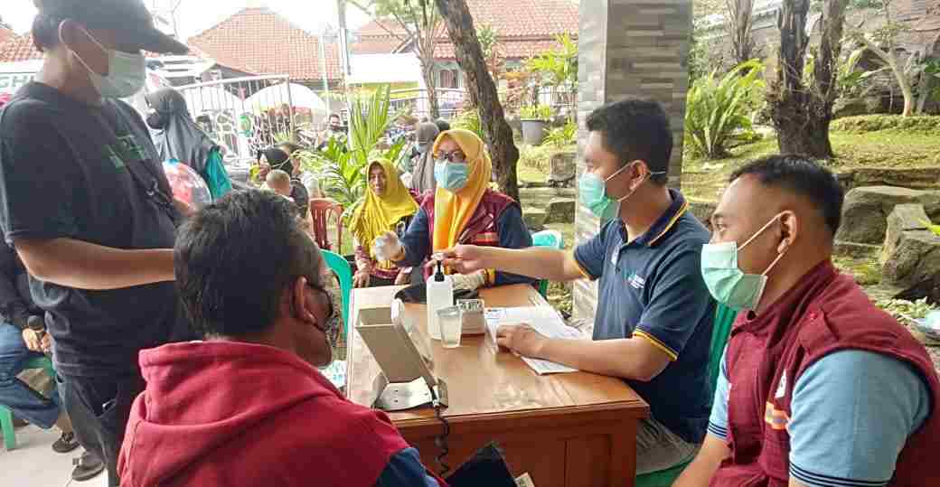 Pemdes Sanca Kerjasama dengan UPTD Puskesmas Ciater Laksanakan Gebyar Vaksinasi Tahap I dan II