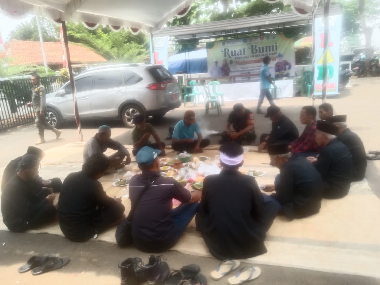 Pemdes Wanasari Kecamatan Cipunagara Gelar Ruat Bumi dan Peringatan Maulid Nabi Muhammad SAW