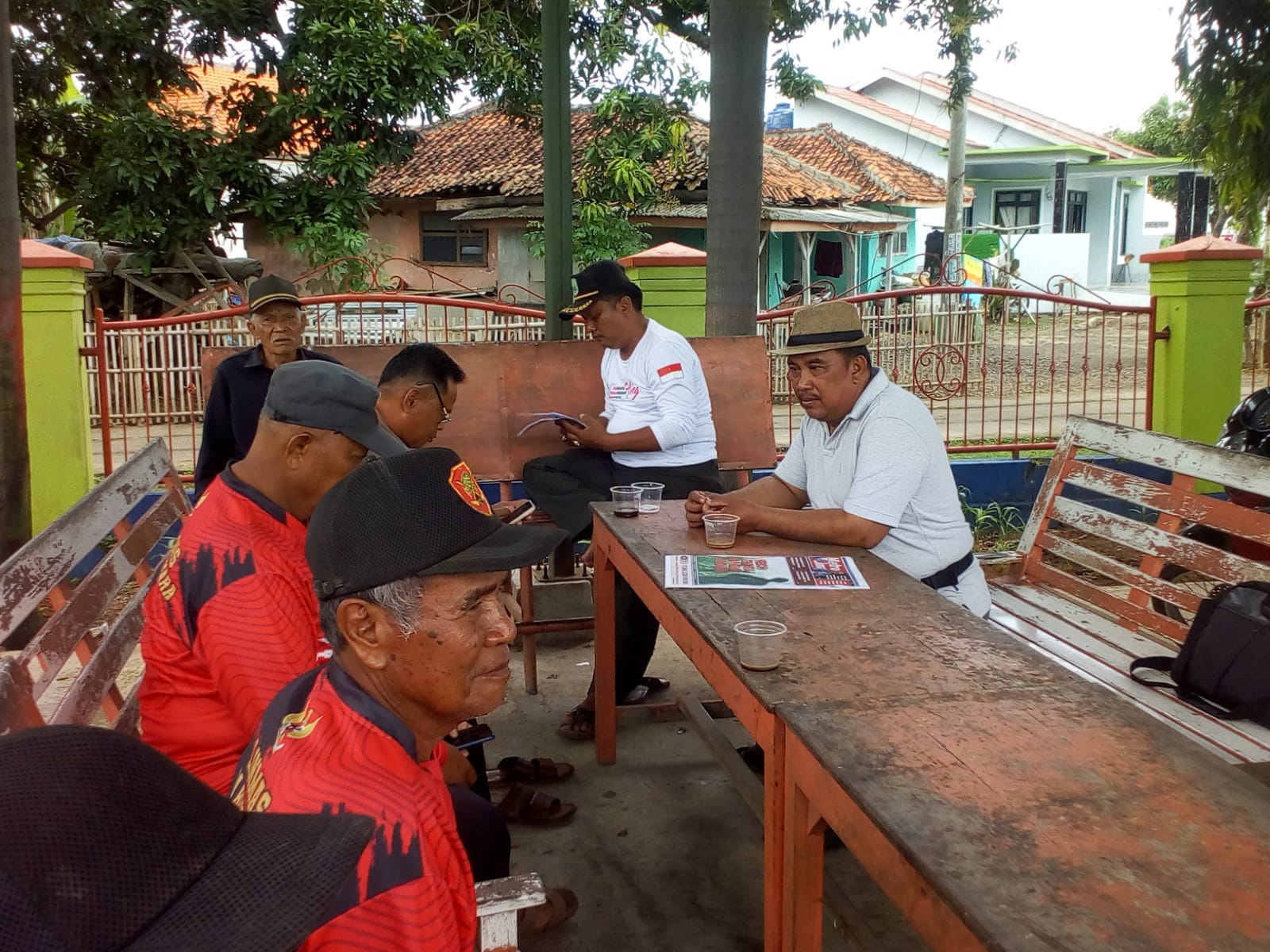 Pemerintahan Desa Bojonegara Tetap Adakan Pelayanan Di Hari Libur