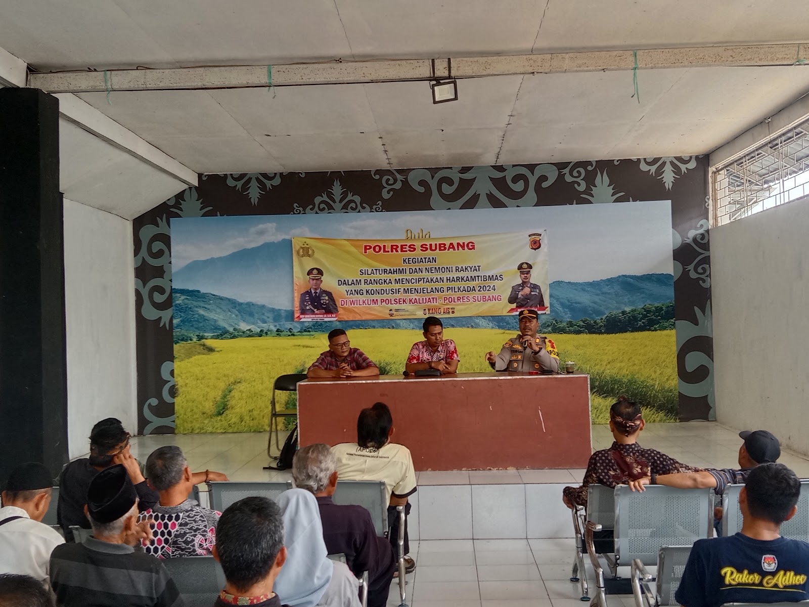 Pemerintahan Kecamatan Dawuan Adakan Acara Minggon Di Desa Sukasari dengan tema " Silaturami dan Nemoni Rakyat dalam rangka menciptakan Harkamtibmas yang Kondusif menjelang Pilkada 2024 "