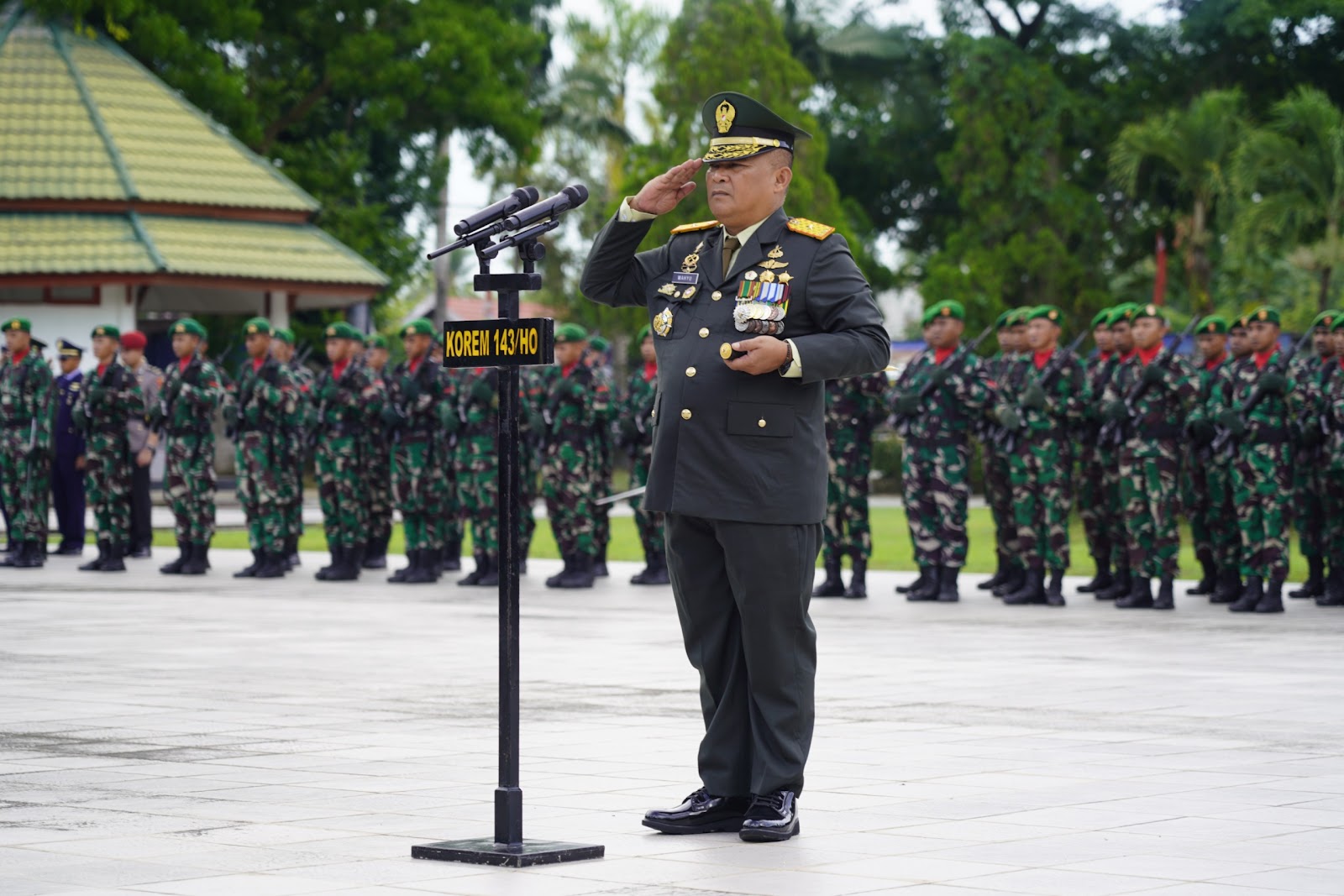 Peringati Hari Pahlawan Nasional, Danrem 143/HO Pimpin Ziarah di TMP Watubangga